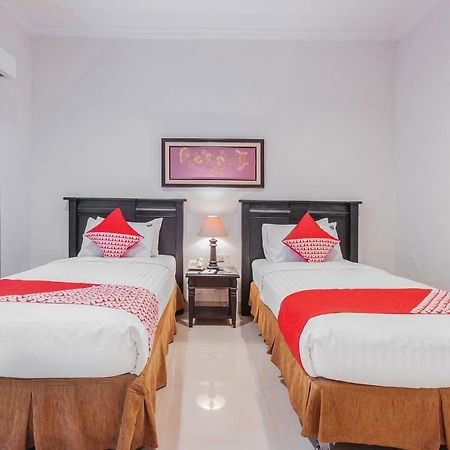 Capital O 534 Sriwijaya Hotel Jakarta Exteriör bild