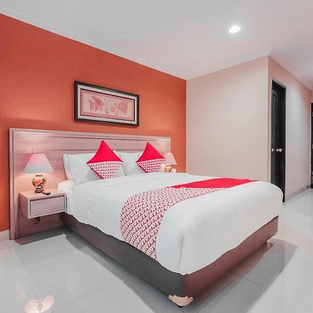 Capital O 534 Sriwijaya Hotel Jakarta Exteriör bild