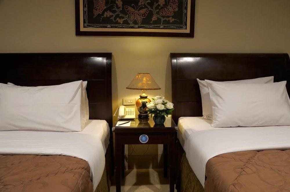 Capital O 534 Sriwijaya Hotel Jakarta Exteriör bild