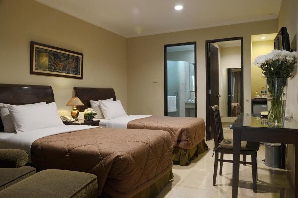 Capital O 534 Sriwijaya Hotel Jakarta Exteriör bild