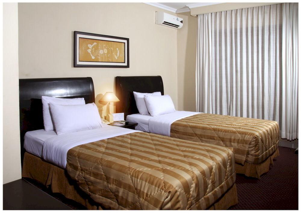 Capital O 534 Sriwijaya Hotel Jakarta Exteriör bild