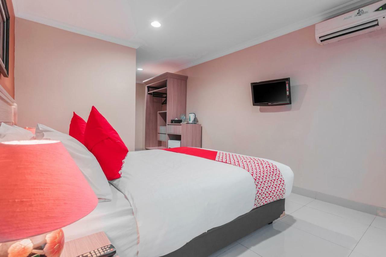 Capital O 534 Sriwijaya Hotel Jakarta Exteriör bild