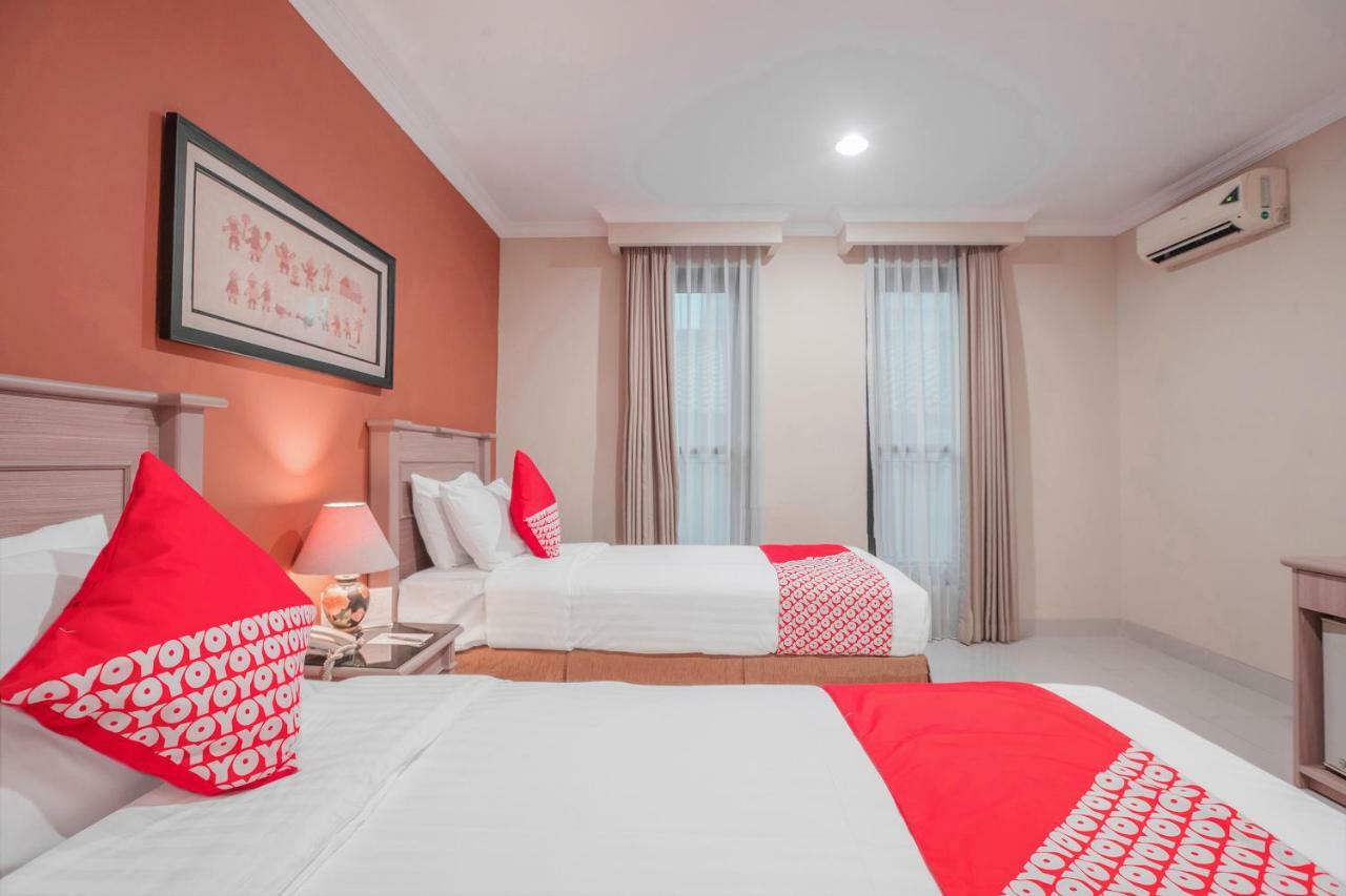Capital O 534 Sriwijaya Hotel Jakarta Exteriör bild