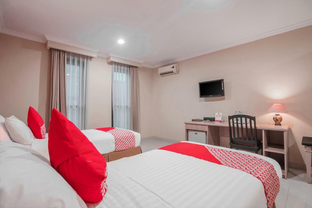 Capital O 534 Sriwijaya Hotel Jakarta Exteriör bild
