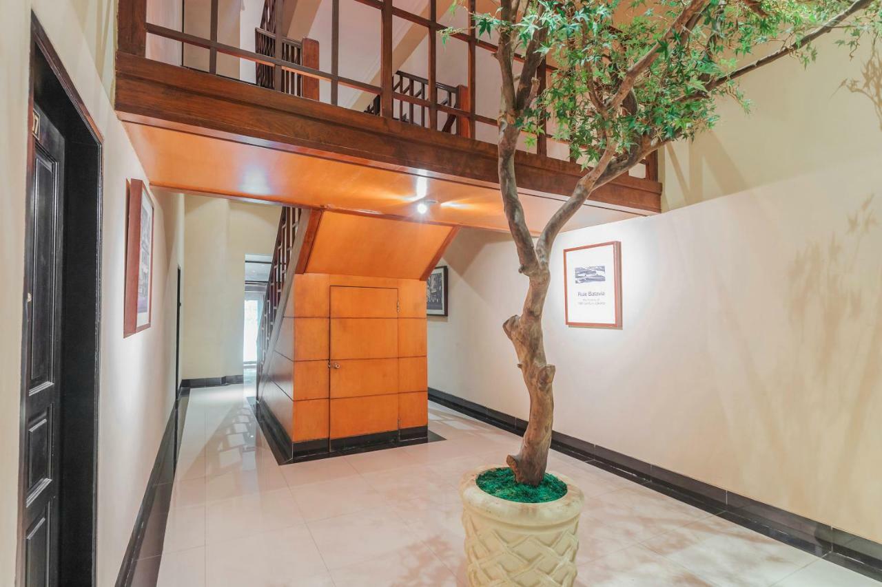 Capital O 534 Sriwijaya Hotel Jakarta Exteriör bild
