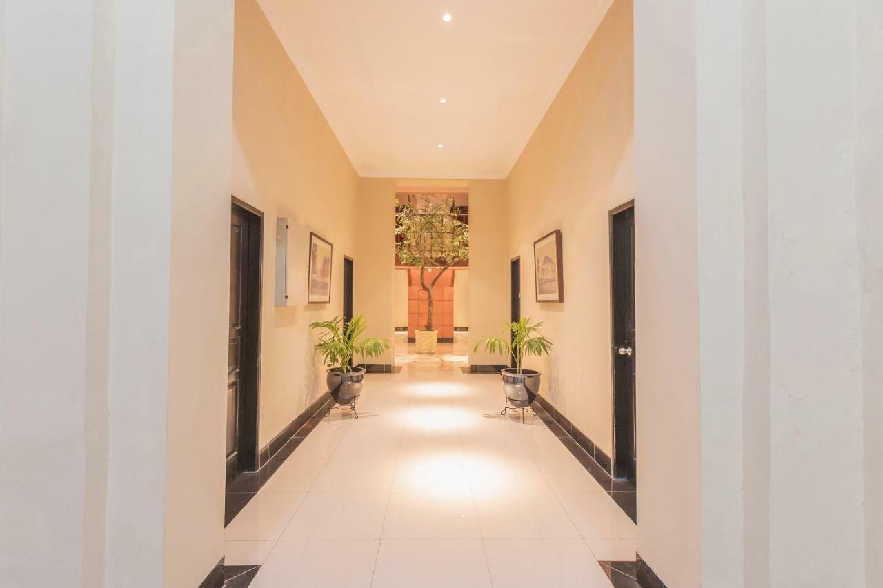 Capital O 534 Sriwijaya Hotel Jakarta Exteriör bild