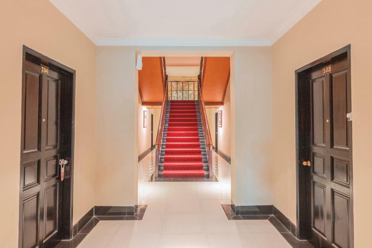 Capital O 534 Sriwijaya Hotel Jakarta Exteriör bild